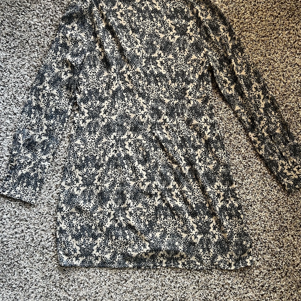 NWT Backyard Roses Floral Mini Dress - Picture 3 of 5